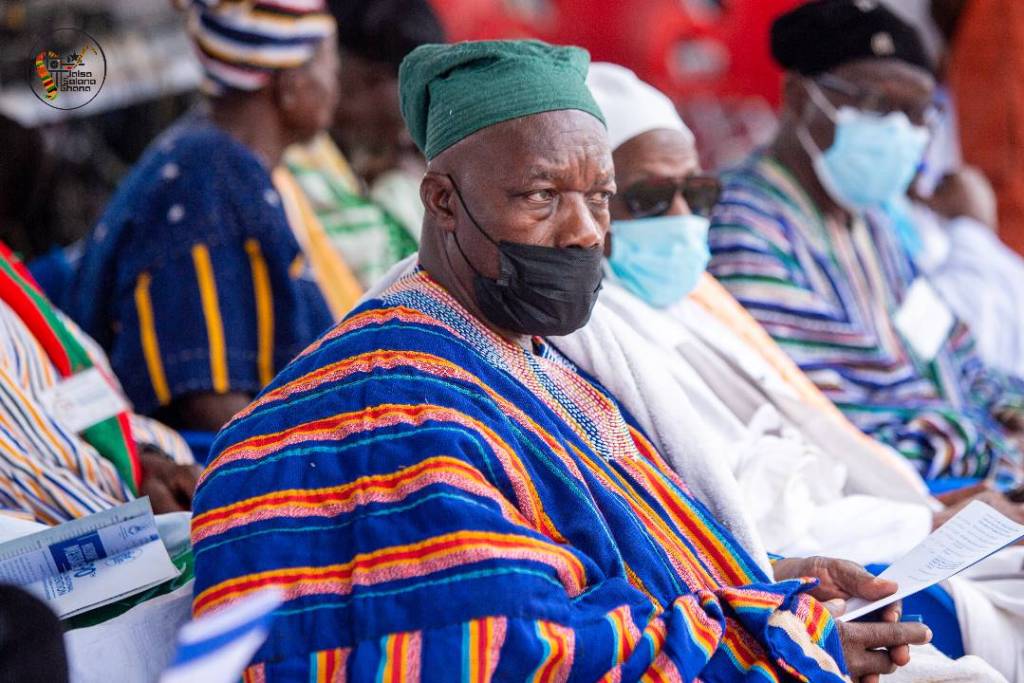 Huzoor entreats Ahmadi Muslims to Develop Personal Relationship with Allah 2